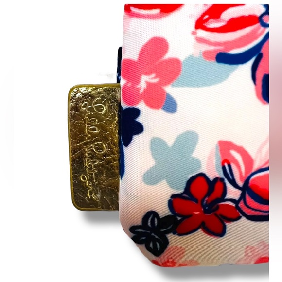 Lilly Pulitzer Zip Top Wallet "Party Like a Lobstar" 6.4" L x 4" H # 010240 - Picture 2 of 7